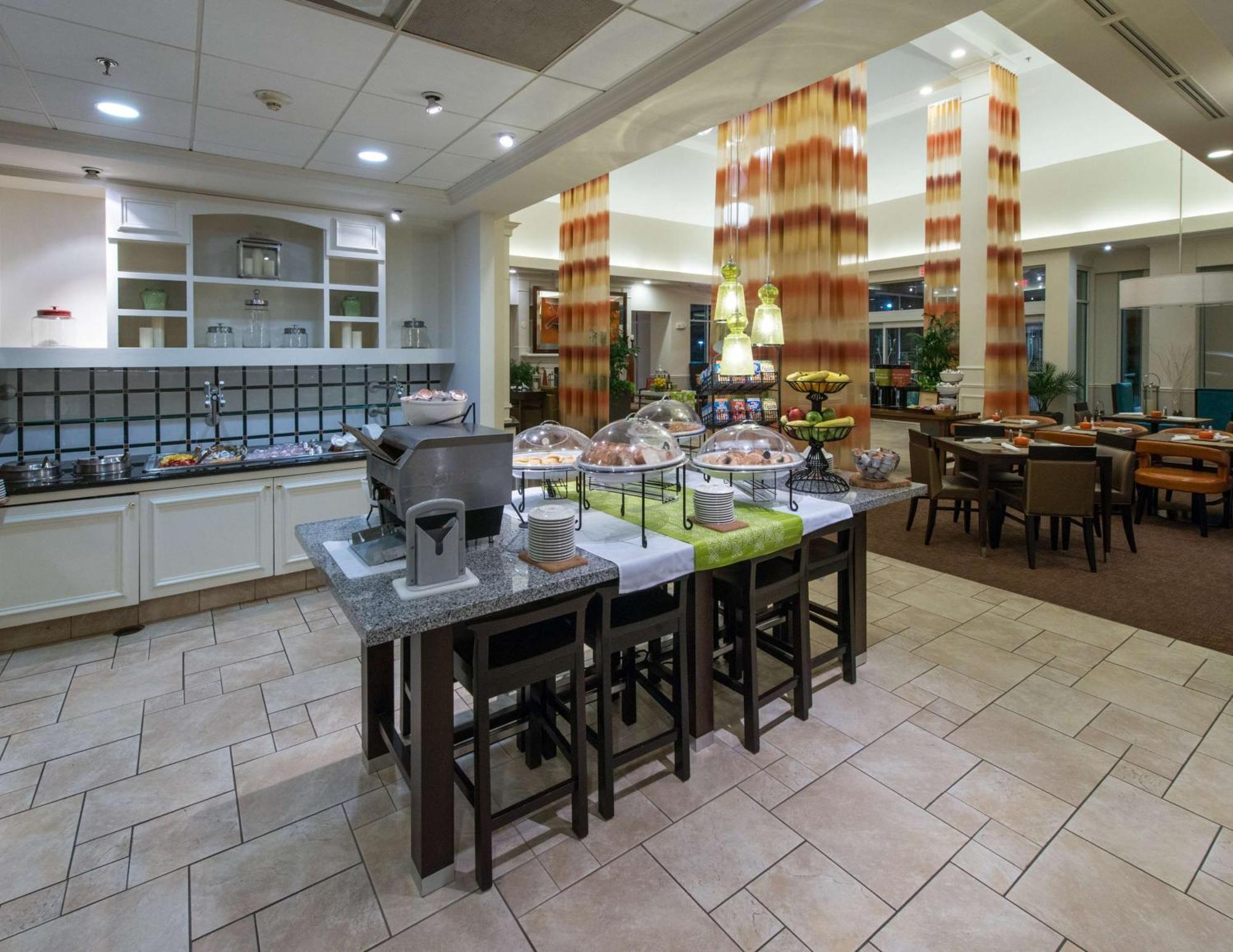 Hilton Garden Inn Tallahassee Central Zewnętrze zdjęcie